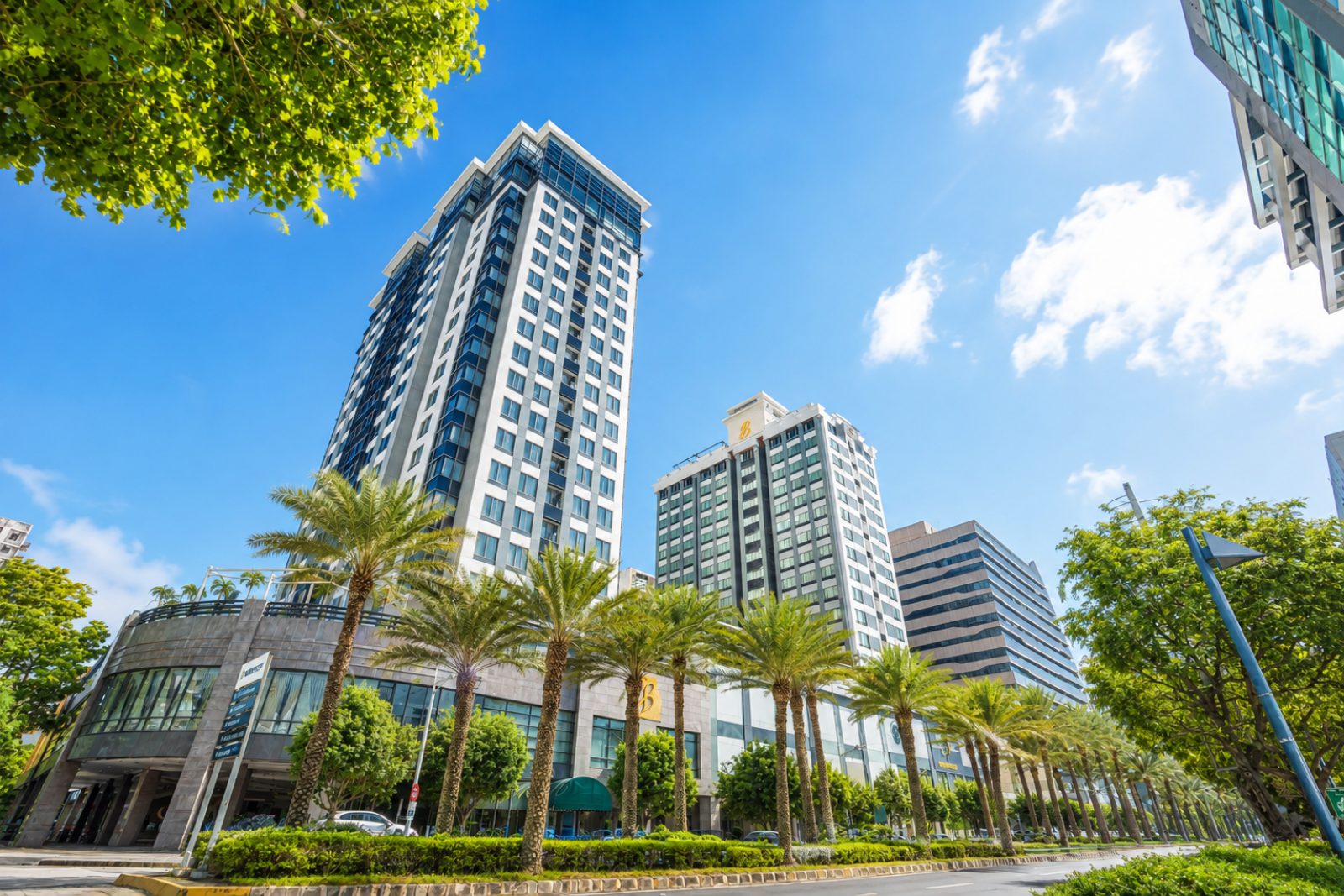 The Bellevue Manila